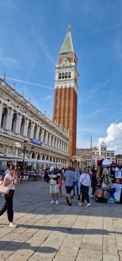 Venedig – Eine märchenhafte Reise zwischen Wasser, Palazzi und italienischer Magie 10 20240925 1623232278091797231052214 Janes Magazin