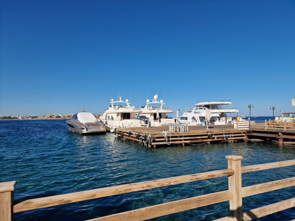 Makadi Bay – Traumhafte Urlaubstage am Roten Meer 19 20260103 1452399145168032137417964 Janes Magazin