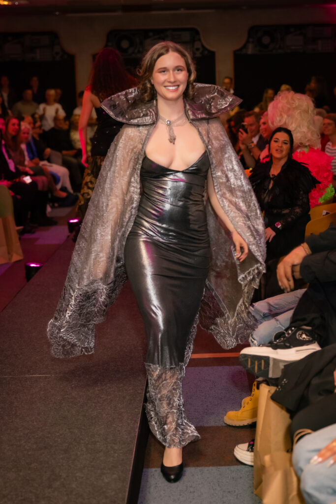 ELORA Fashion Show Frankfurt 2026: Designerin Vlada Dizik begeistert mit glamouröser Couture 4 Designs von Vlada Dizik, Elora Fashion Show Copyright. Alexander Jung
