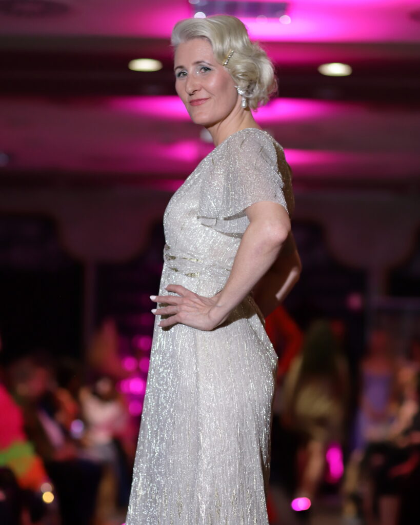 ELORA Fashion Show begeisterte mit grandioser Sommerkollektion in Frankfurt 2 Elora Fashion Show Foto Klaus Brossler