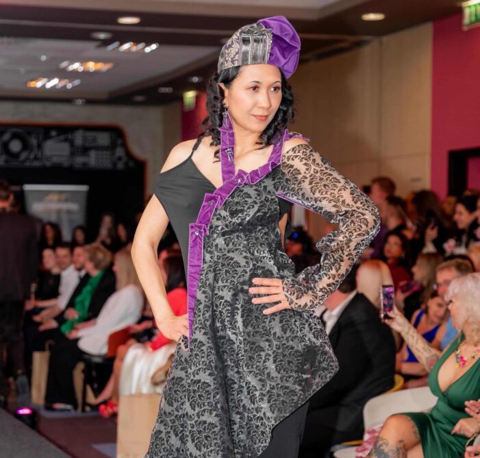 ELORA Fashion Show Frankfurt 2026: Designerin Vlada Dizik begeistert mit glamouröser Couture 21 image 1 Janes Magazin