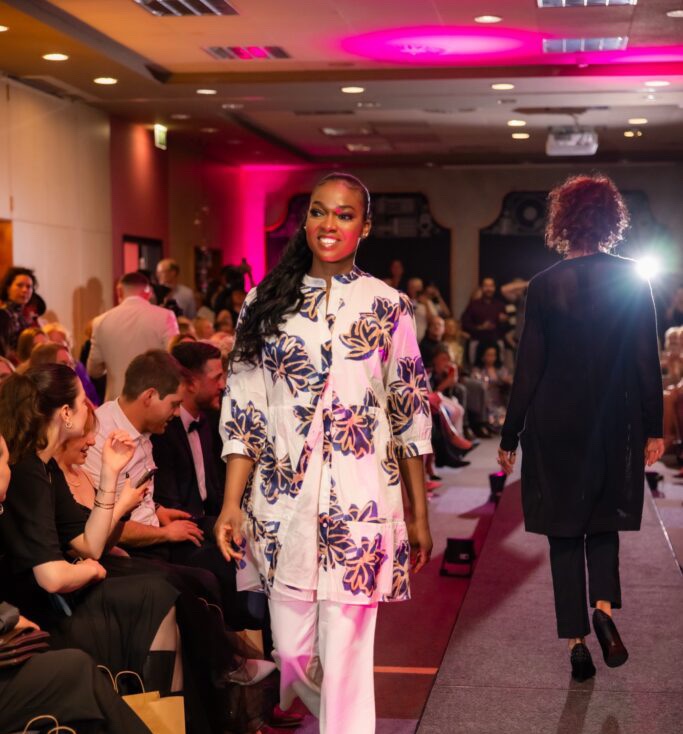 ELORA Fashion Show Frankfurt 2026: Designerin Vlada Dizik begeistert mit glamouröser Couture 26 image 2 Janes Magazin