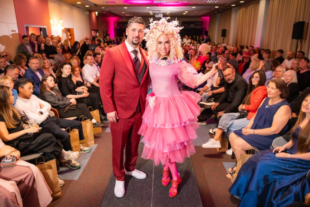 ELORA Fashion Show Frankfurt 2026: Designerin Vlada Dizik begeistert mit glamouröser Couture 38 img 1770 Janes Magazin