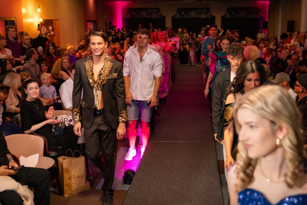 ELORA Fashion Show Frankfurt 2026: Designerin Vlada Dizik begeistert mit glamouröser Couture 42 img 1780 Janes Magazin
