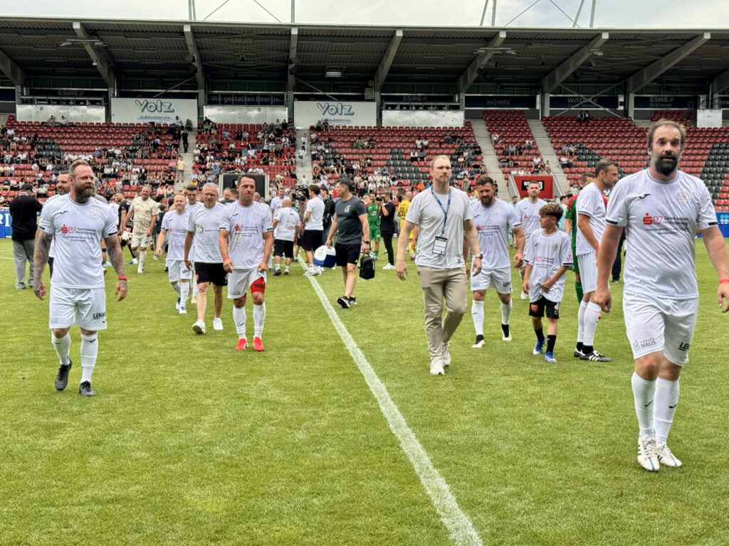 Langholz Cup 2026: Prominente, Sport und Herz für krebskranke Kinder 3 img 2427 Janes Magazin